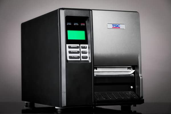 BQ9A0435111 (1) BQ9A0435111 (1)